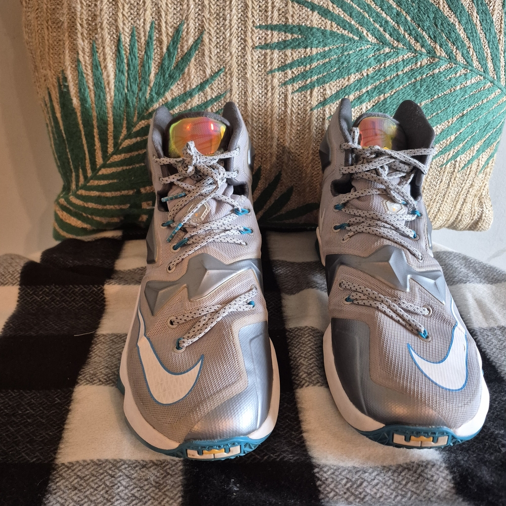 Nike LeBron XIII 13 Hologram Blue Lagoon Grey 807219-014 Size 11